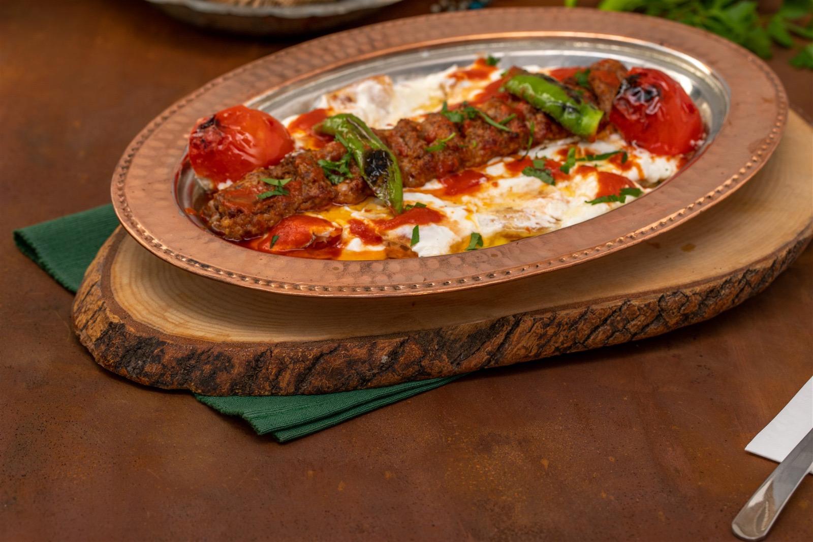 Yoğurtlu Kebap