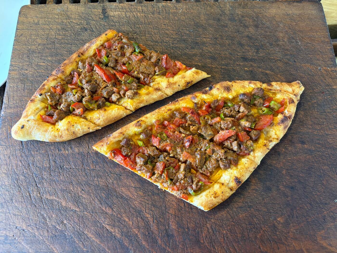Kuşbaşılı Pide